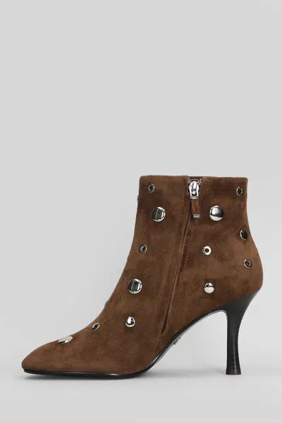 Lola Cruz High Heels Ankle Boots In Brown Suede In Brown