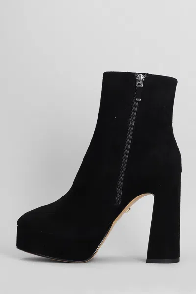 Lola Cruz High Heels Ankle Boots In Black Suede In Multi