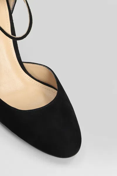 Lola Cruz Pumps In Black Suede In Multi