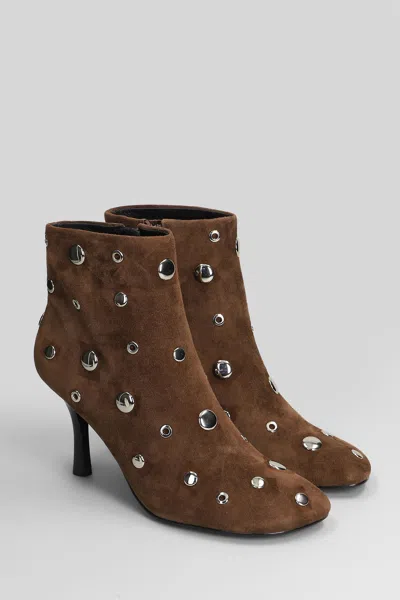 Lola Cruz High Heels Ankle Boots In Brown Suede In Multi