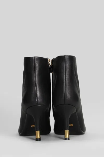 Lola Cruz High Heels Ankle Boots In Black Leather In Black