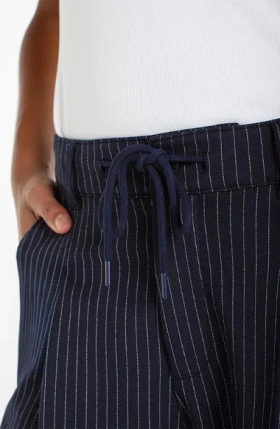 Liverpool Los Angeles Pinstripe & Side Stripe Pleated Drawstring Pants In Black