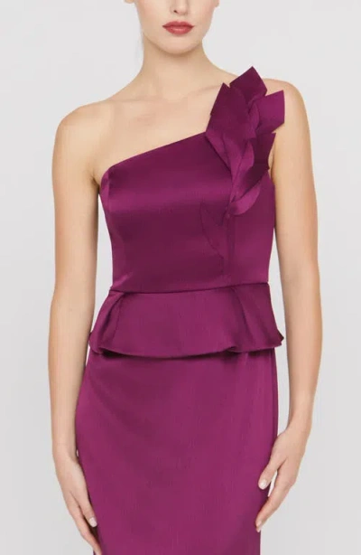 Kay Unger Kiara One-shoulder Gown In Purple