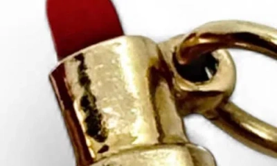 Leslie Paige Small Lipstick Charm In Gold