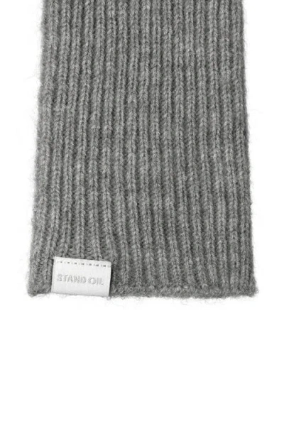 Stand Oil Heart Stud Knit Gloves In Gray