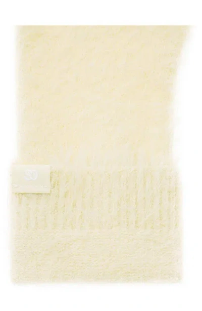 Stand Oil Heart Stud Knit Gloves In Yellow