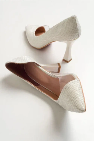 Prologue Shoes Ursula Pointed Toe Pump In Multi