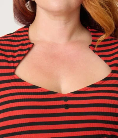 Unique Vintage Plus Size Pentagon Collar Knit Top In Multi