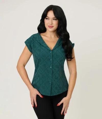 Unique Vintage 1960s Twill Sleeveless Blouse In Green