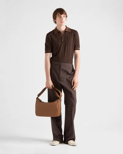 Prada Schultertasche Aus Leder In Brown