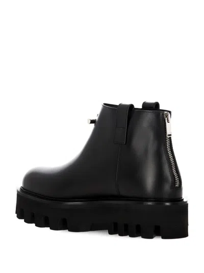 Alexander Mcqueen Ankle Boots Smooth Calfskin Chunky Sole In Black