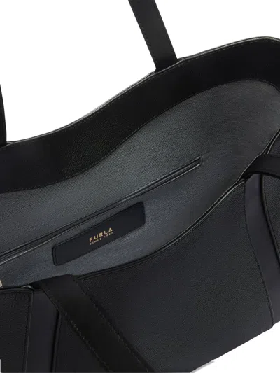 Furla Borsa Goccia L Tote Nera In Black