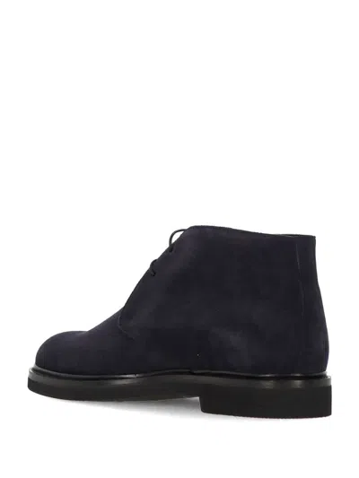 Ortigni Lace-up Desert Boots In Black