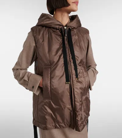 Max Mara The Cube Greengo Padded Vest In Brown