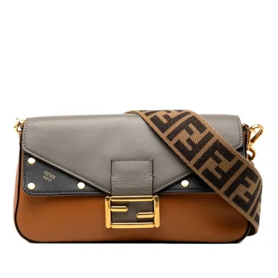 Pre-owned Fendi Brown Multi-color Leather Shoulder Bag ()