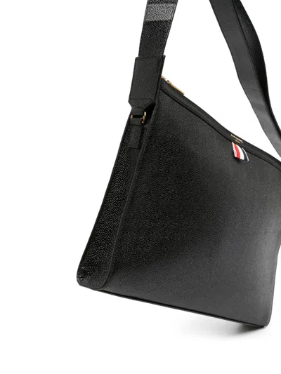 Thom Browne 4-bar Pebble Grain Messenger Bag In Black