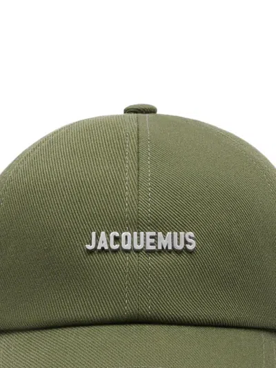Jacquemus The Gadjo Logo-plaque Baseball Cap In Green