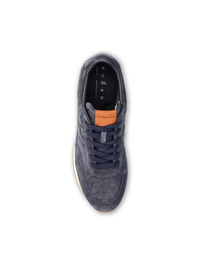 Hogan Logo-patch Sneakers In Blue