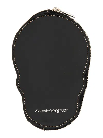 Alexander Mcqueen Men Skull Card Holder In Black