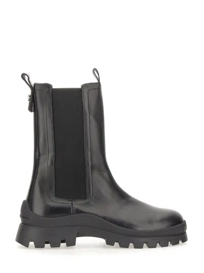 Dsquared2 Leather D2 Statement Chelsea Booties In Black
