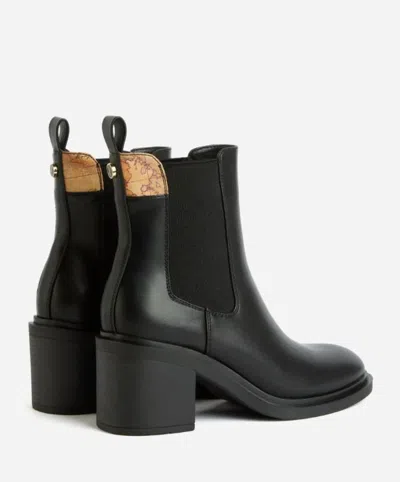 Alviero Martini Boots In Black