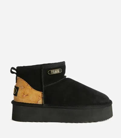 Alviero Martini Boots In Black