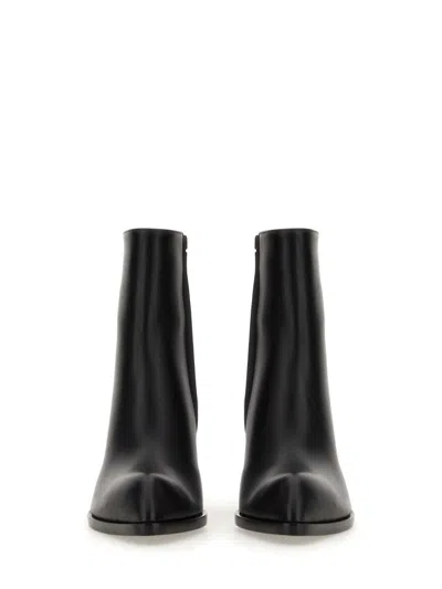 Gianvito Rossi Smooth Leather Ankle Boots With Pointed Toe In Black