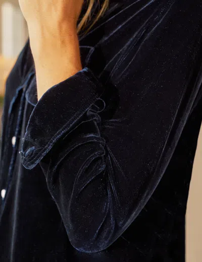 Frank & Eileen Eileen Velvet In Blue