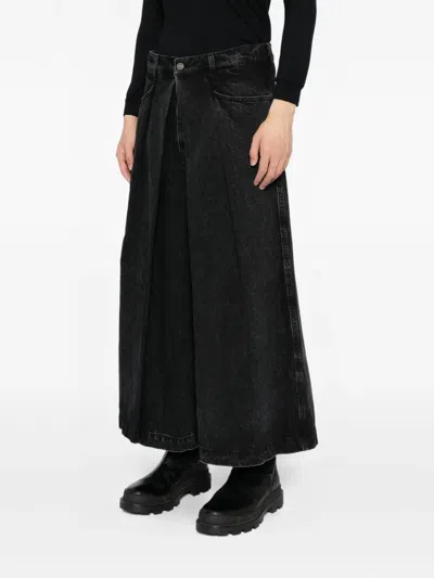 Songzio Wide Wrap Crop Jeans In Black