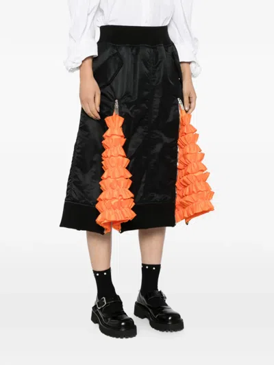 Noir Kei Ninomiya Frilled-panel Skirt In Black
