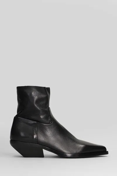 Elena Iachi Texan Ankle Boots In Black Leather In Black