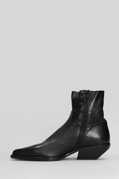 Elena Iachi Texan Ankle Boots In Black Leather In Black