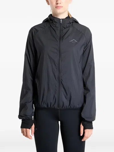 Nike Trail Hooded Jacket In Black