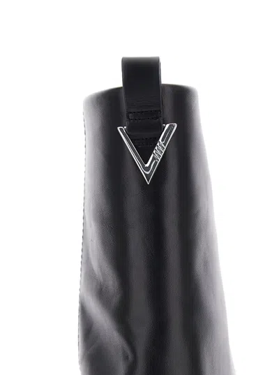 Attico Robin Black Boots With Square Toe And Logo Plaque On The Rear In Leather Woman In Black