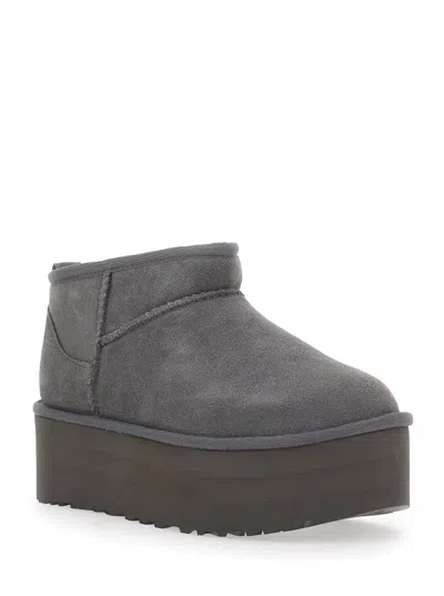 Ugg Stivaletto Donna Classic Ultra Mini Con Plateau Sand In Gray