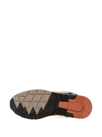 Saucony Shadow 5000 Panelled Sneakers In Brown