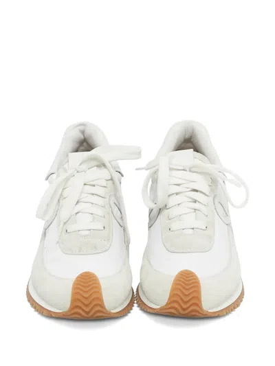 Pre-owned Loewe Flow Sneakers In White