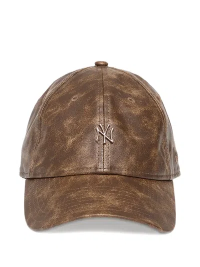 New Era X Mlb New York Yankees Cap In Brown