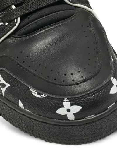 Pre-owned Louis Vuitton Lv Trainer Leather Sneakers In Black