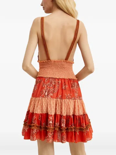 Chio V-neck Ruffled Dress In Red