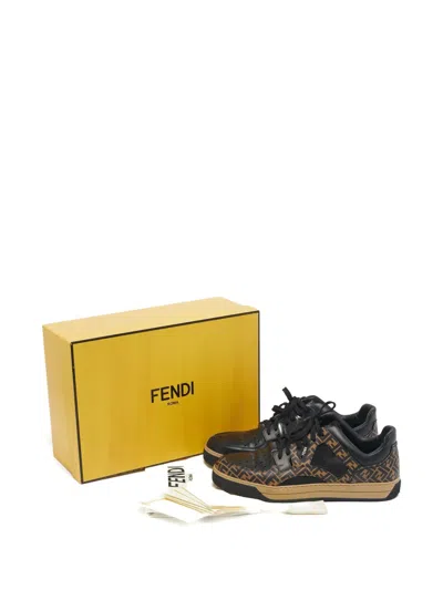 Pre-owned Fendi Logo-motif Sneakers In Black