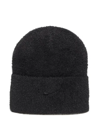 Nike Logo-embroidered Beanie Hat In Black