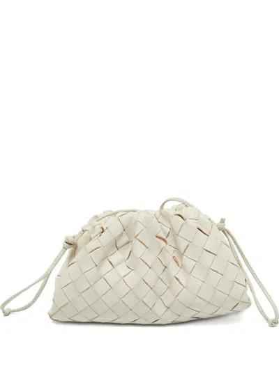 Pre-owned Bottega Veneta Intrecciato Leather Clutch Bag In White