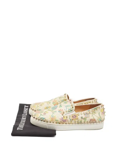 Pre-owned Christian Louboutin Studded-details Leather Sneakers In Neutral