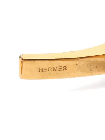 Pre-owned Hermes Gp Filloux Chain-detail Glove Holder In Gold