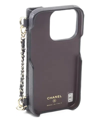 Pre-owned Chanel 2021s Caviar-leather Iphone 14 Pro Case In Black