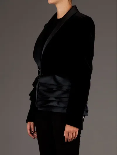 Giles Fitted Jacket In Black