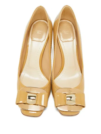 Pre-owned Dior Bow Pumps In Neutral