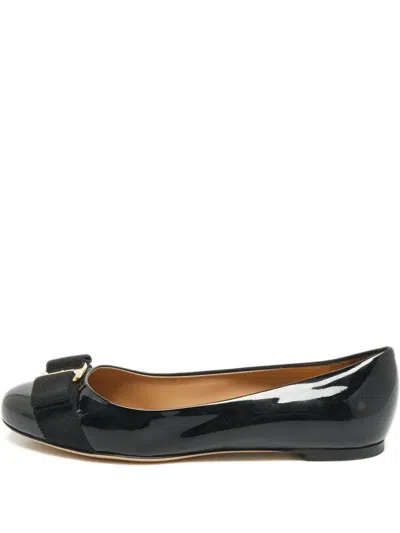 Pre-owned Ferragamo Varina Bow-detail Ballet Flats In Black