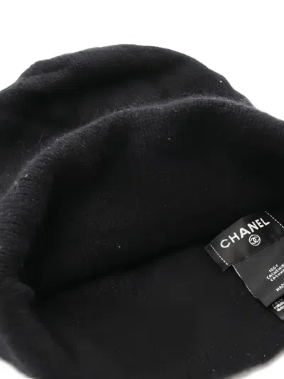 Pre-owned Chanel 1986-1988 Logo Knitted Beanie Hat In Black